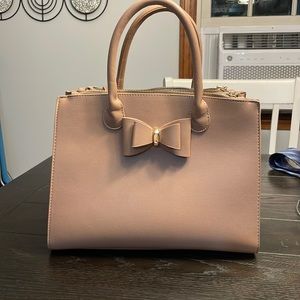 Womens hand bag